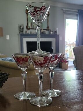 Libbey Vintage Stemmed Cocktail Glasses with Red Rooster Motif - Set of 4
